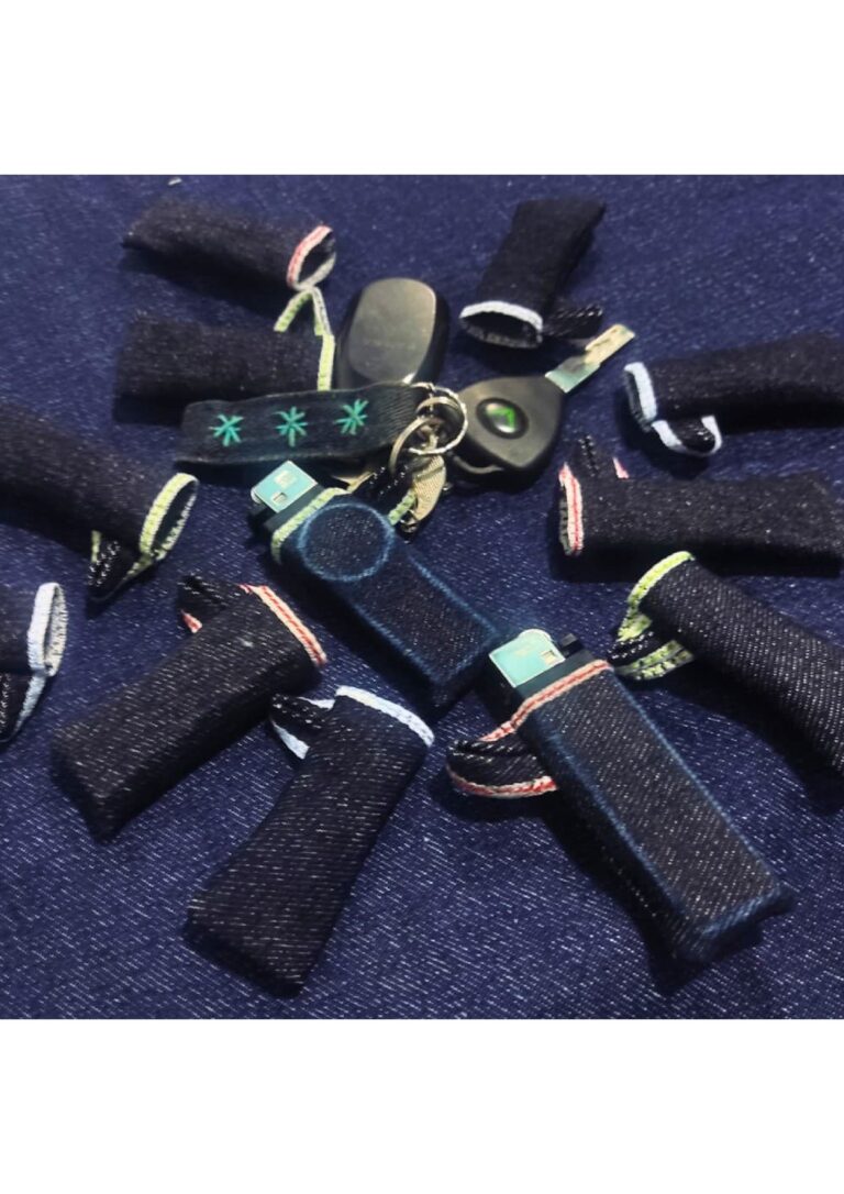 Sarung korek denim accent selvedge